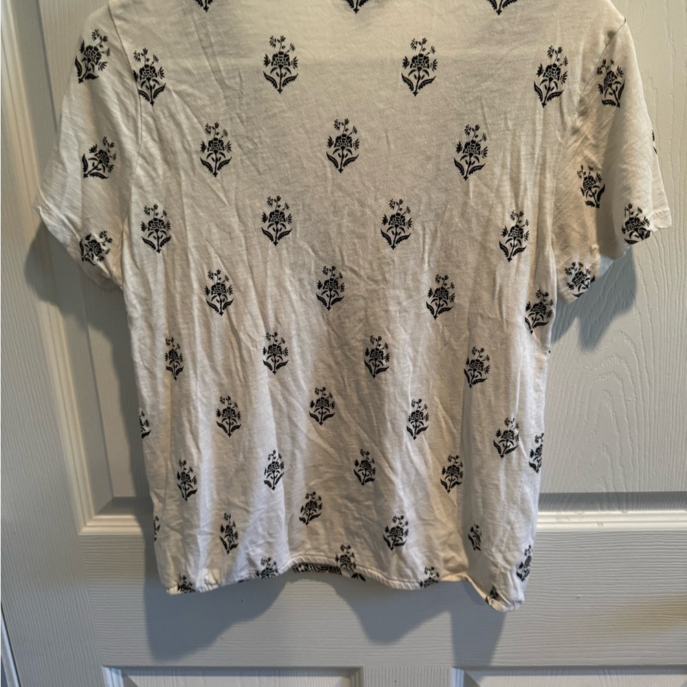Lucky Brand Top - Picture 3 of 4